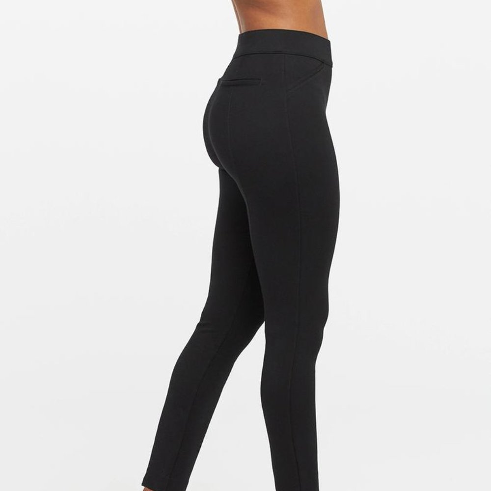 SPANX Black Perfect Pant in Ankle Backseam Skinny